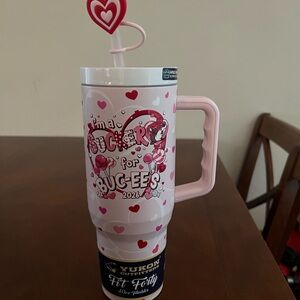 Buc-ee’s 2026 Valentine Day tumbler